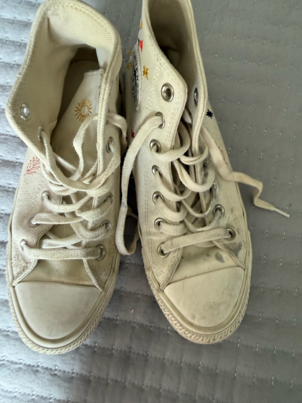 Converse Kids High-Top Sneakers in Cream Canvas